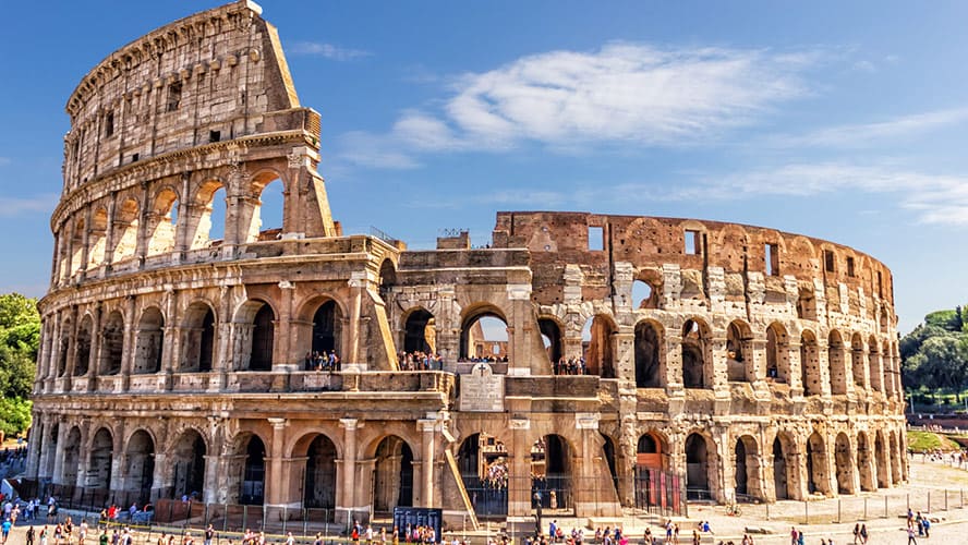 Coliseu, Fòrum Roma