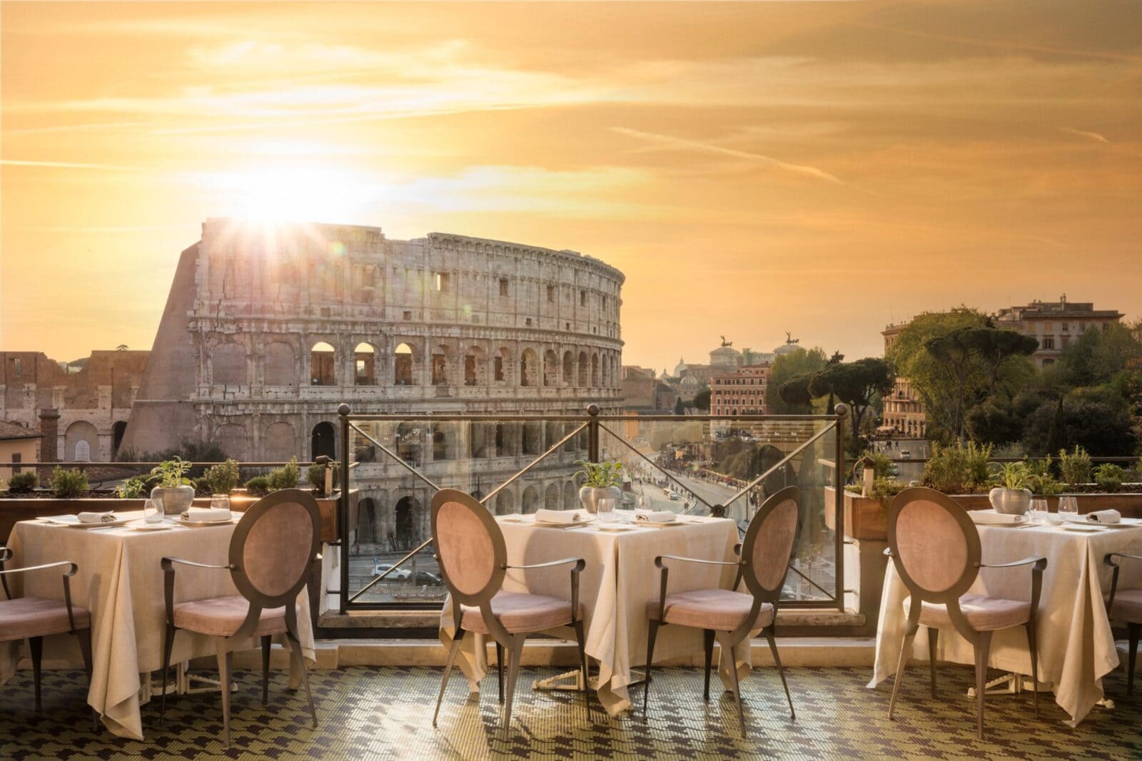 Restaurant davant del Coliseum, Roma